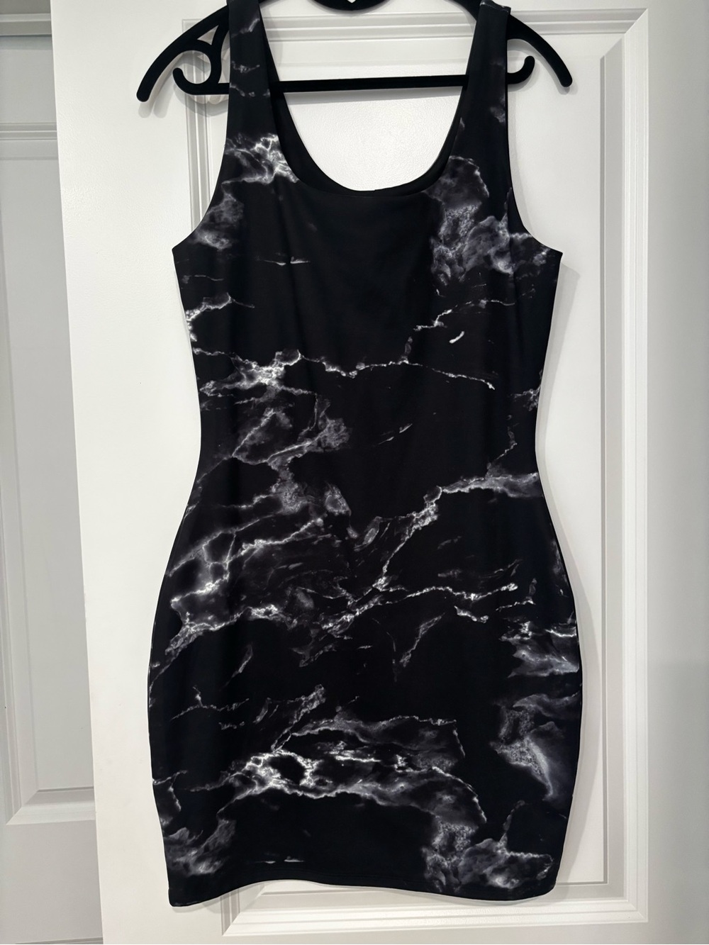 Express Black and White Marble-Print Mini Bodycon Dress
